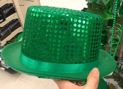 キラキラグリーンの帽子