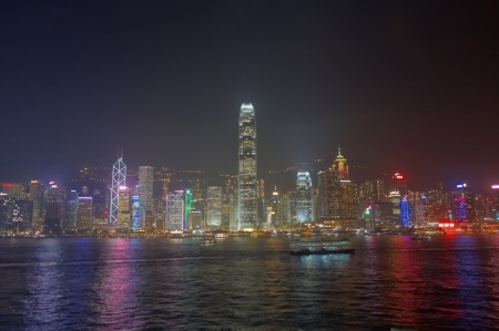 西九龍ウオーターフロント・プロムナードからの夜景