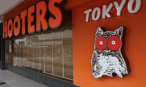 HOOTERS TOKYO