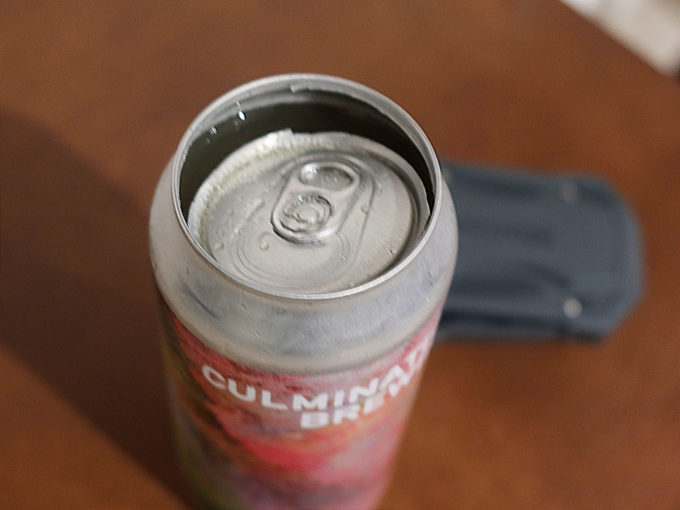 アメリカの缶を開けてみた。