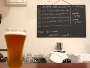 沖縄・豊見城「Funny's Craft Beer」でビールを飲んで、缶でお持ち帰り