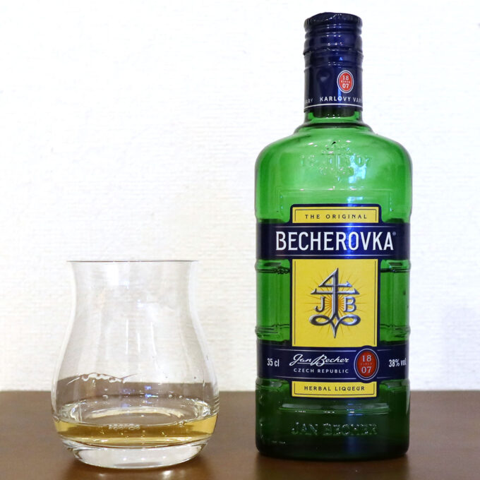 チェコの蒸留酒「Becherovka（ベヘロフカ）」