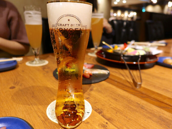ブーツグラスでサッポロ生ビール