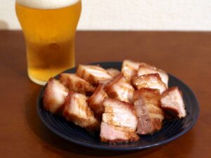 家飲みのチャーシューに！ カルディの「焼豚はレンジで」が簡単でうまい！ ただし…