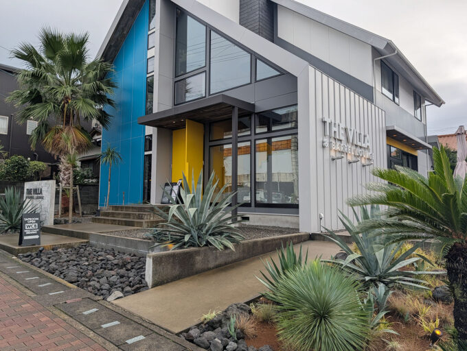 静岡・用宗「The Villa & Barrel Lounge」