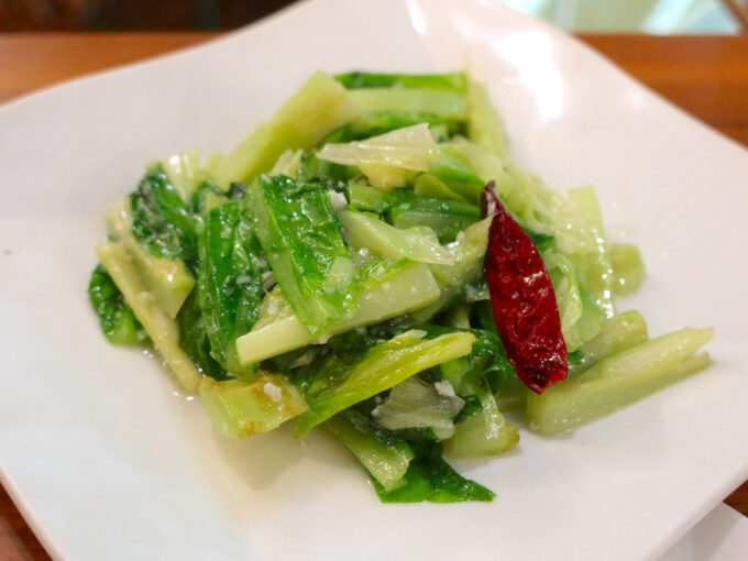 江戸菜のガーリック炒め（1,360円）