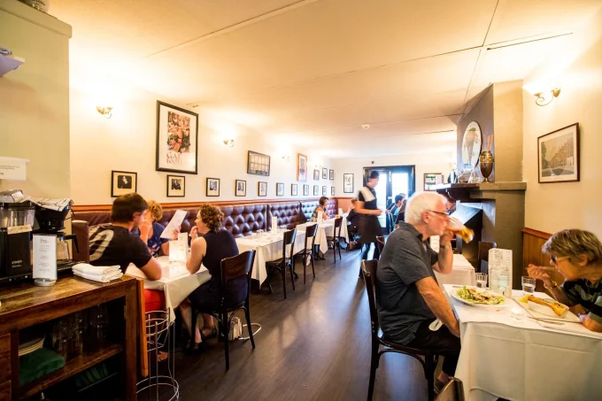 オーストラリア・パース「Fibber McGee's Irish Pub and Steakhouse」 店内